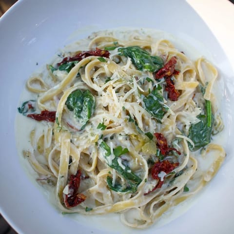 One-Pot Creamy Tuscan Pasta